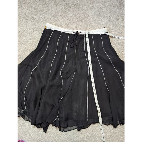 Vintage Gothic Skirt - Picture 6 of 6